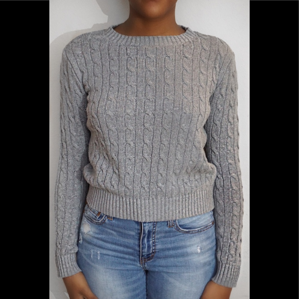 🐰CROP TOP SWEATER🐰